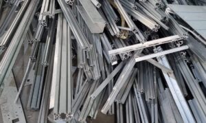 thu mua phe lieu nhom tan noi 1210x723 1 Thu Mua Máy Cũ